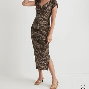 Madewell Wide V Neck Midi Dress